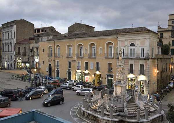 Piazza Orsini
